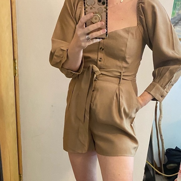 Forever21 Khaki Safari Style Shorts Romper - Picture 1 of 14